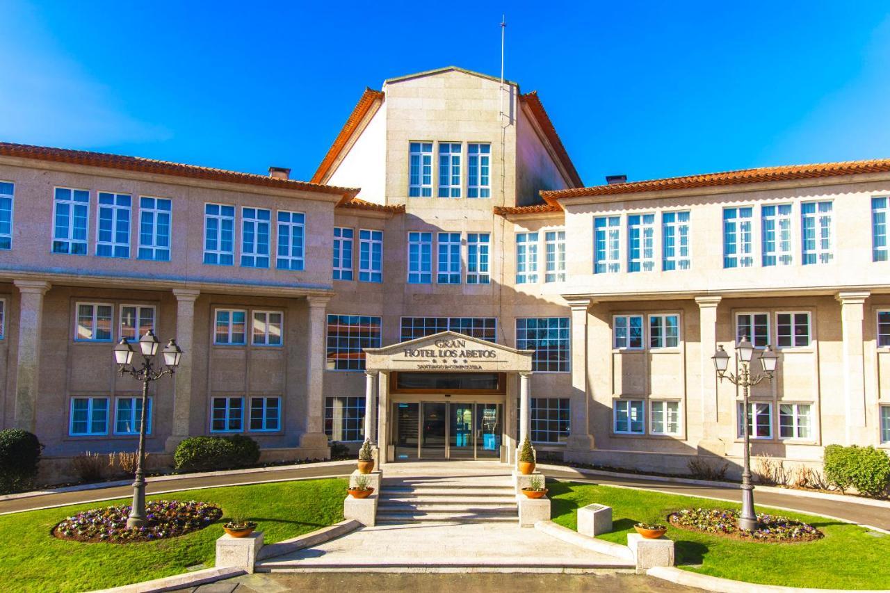 Gran Hotel Los Abetos ซานติอาโก เด กอมโปสเตลา ภายนอก รูปภาพ