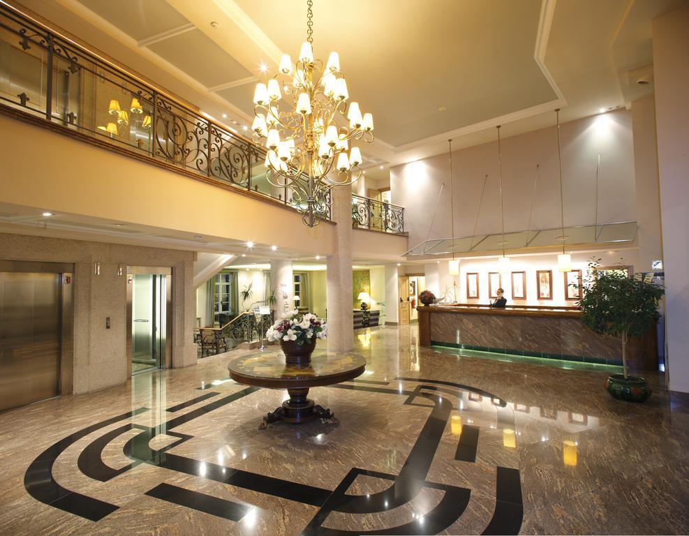 Gran Hotel Los Abetos ซานติอาโก เด กอมโปสเตลา ภายนอก รูปภาพ
